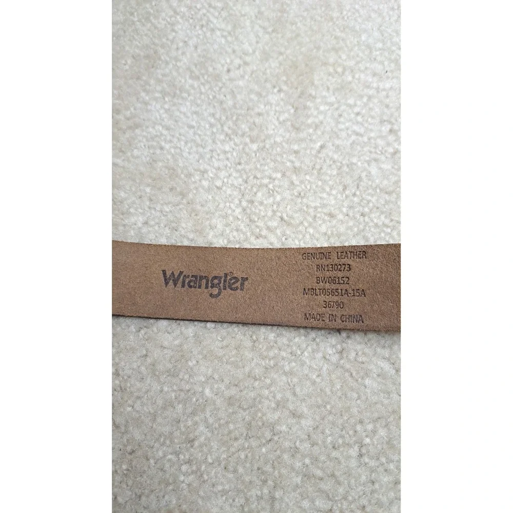Wrangler Embossed Genuine Leather Western Belt Brown Brass Buckle  Size 33-37in
